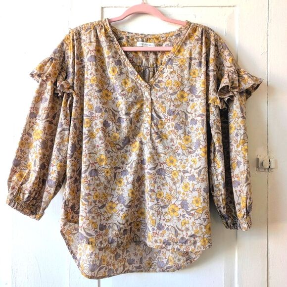 Free Assembly Women's Ruffle Blouse Large Yellow Beige Ruffle Sleeve Peasant - Picture 4 of 8